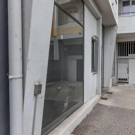 Le Vallier Yourhosthelper * Grenoble